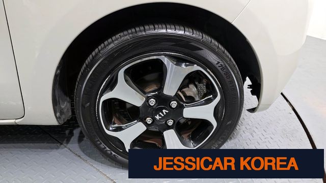 2016 Kia Ray - Thumbnail 3
