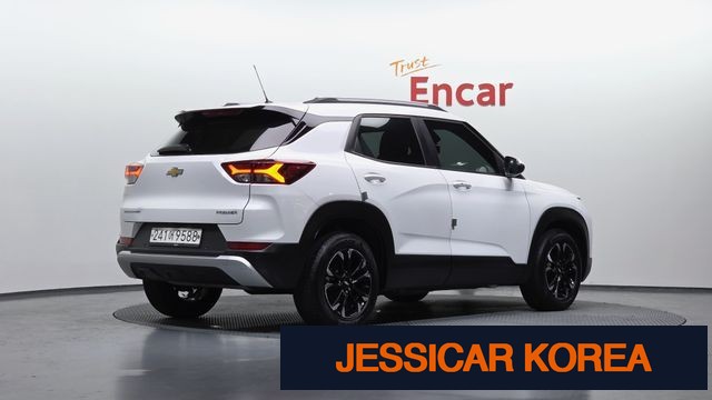 2021 Chevrolet Trailblazer - Thumbnail 14