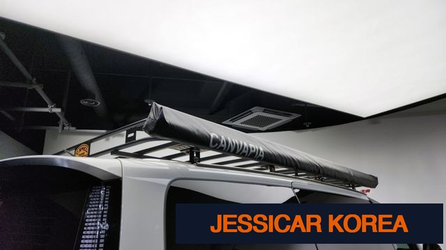 2022 Hyundai Staria - Thumbnail 2