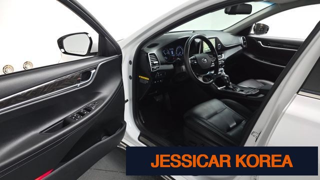 2018 Hyundai Grandeur IG Hybrid - Thumbnail 2