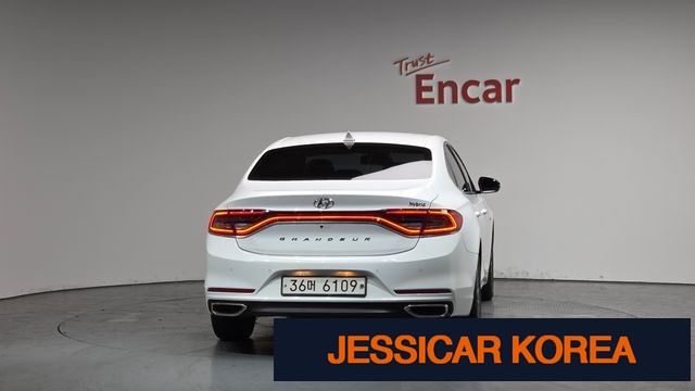 2018 Hyundai Grandeur IG Hybrid - Thumbnail 6