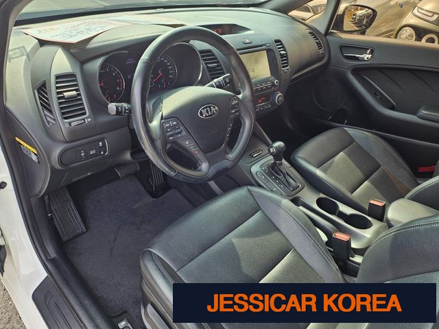 2015 Kia K3 - Thumbnail 3