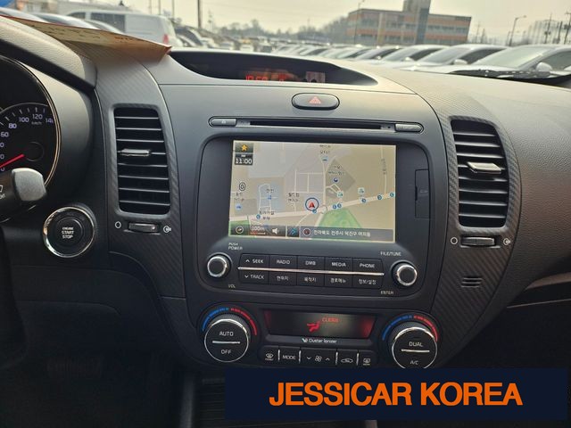 2015 Kia K3 - Thumbnail 4