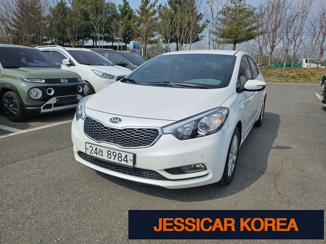 2015 Kia K3 - Thumbnail 10