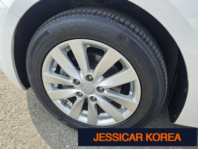 2015 Kia K3 - Thumbnail 14
