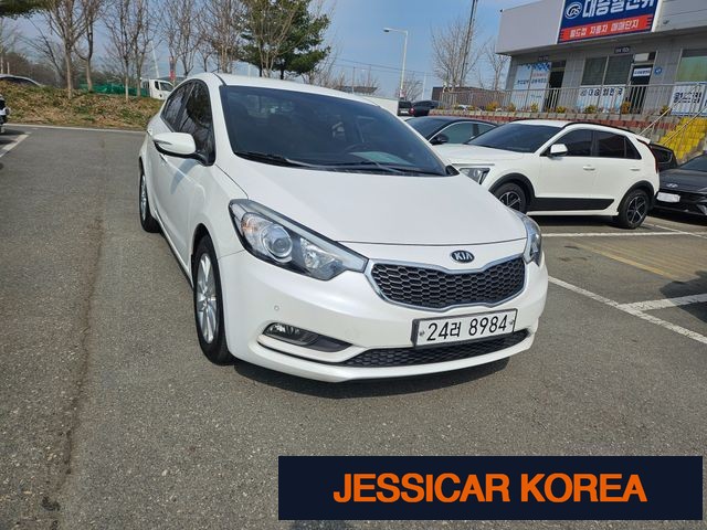 2015 Kia K3 - Thumbnail 16
