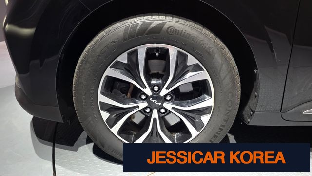 2022 Kia Carnival 4th Gen - Thumbnail 3