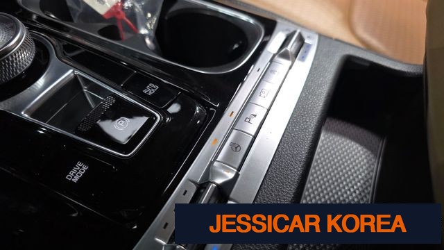 2022 Kia Carnival 4th Gen - Thumbnail 10