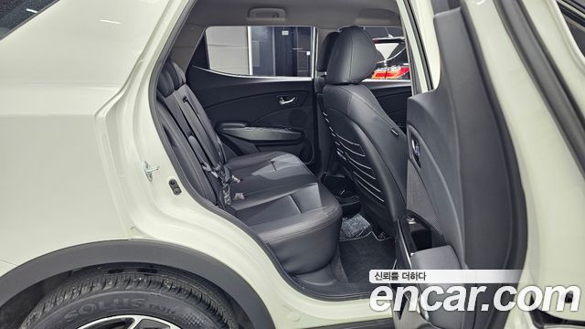 2022 KG Mobility 티볼리 에어 - Thumbnail 7