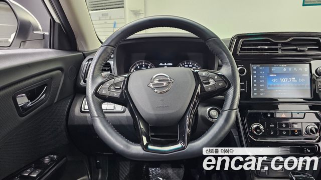 2022 KG Mobility 티볼리 에어 - Thumbnail 8