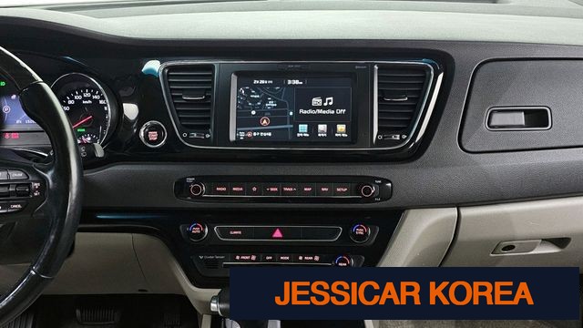 2018 Kia All New Carnival - Thumbnail 3