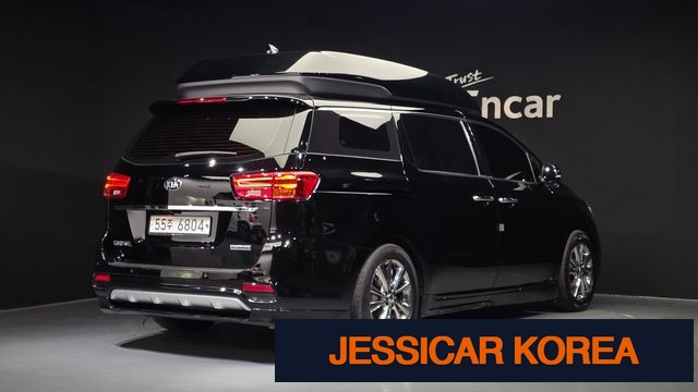 2019 Kia The New Carnival - Thumbnail 3