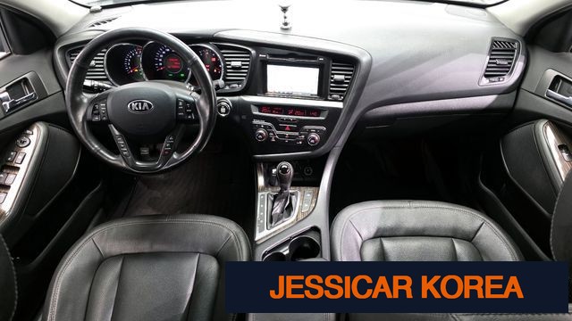 2013 Kia K5 - Thumbnail 11