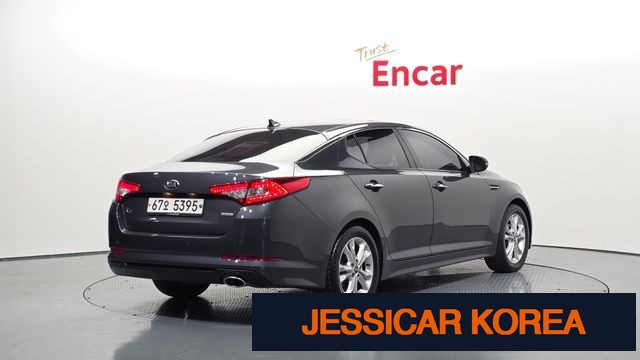 2013 Kia K5 - Thumbnail 13