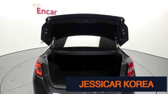 2013 Kia K5 - Thumbnail 20