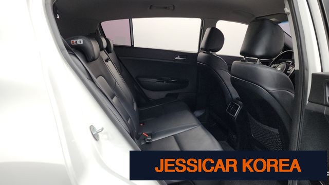 2018 Kia Sportage 4th generation - Thumbnail 8