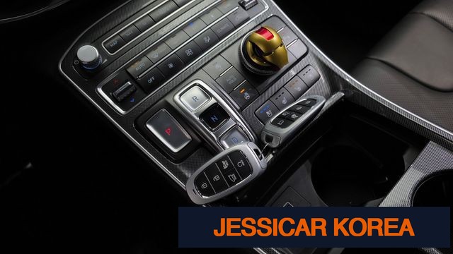 2021 Hyundai The New Santa Fe - Thumbnail 3