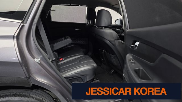 2021 Hyundai The New Santa Fe - Thumbnail 18
