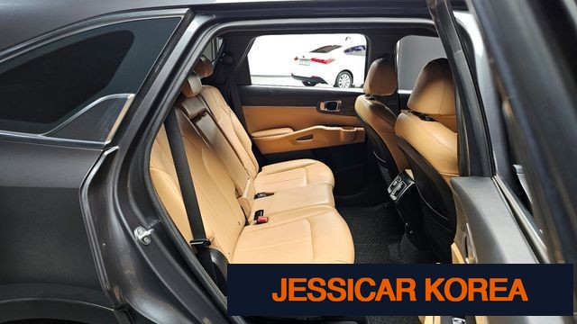 2022 Kia Sorento 4th Gen - Thumbnail 3