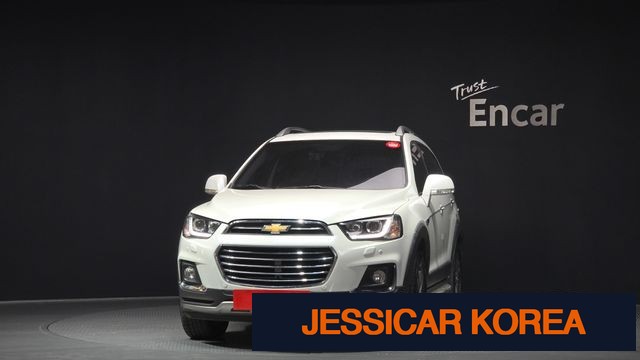 2016 Chevrolet Captiva - Thumbnail 2