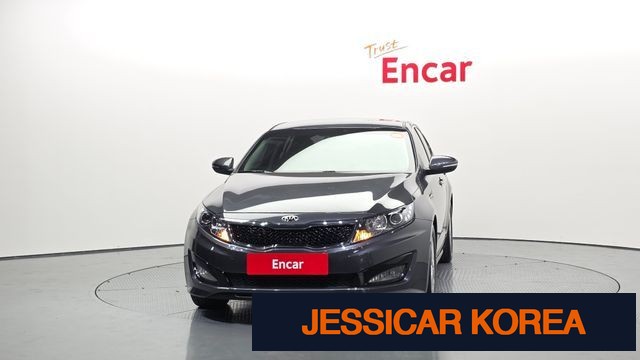 2013 Kia K5 - Thumbnail 2