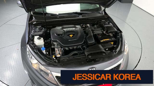 2013 Kia K5 - Thumbnail 8