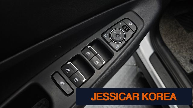 2021 Hyundai The New Santa Fe - Thumbnail 14