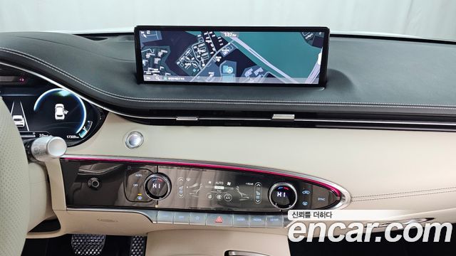 2024 Genesis GV70 - Thumbnail 10