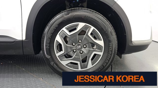 2023 Hyundai The New Santa Fe - Thumbnail 15