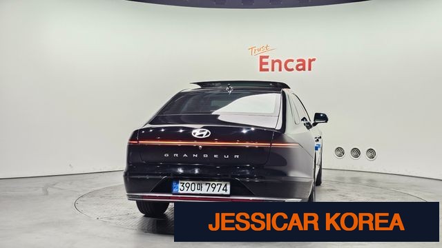 2023 Hyundai Grandeur (GN7) - Thumbnail 10