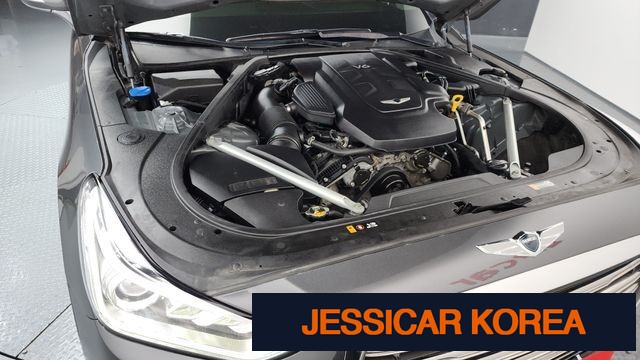 2018 Genesis EQ900 - Thumbnail 8