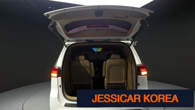 2017 Kia All New Carnival - Thumbnail 19