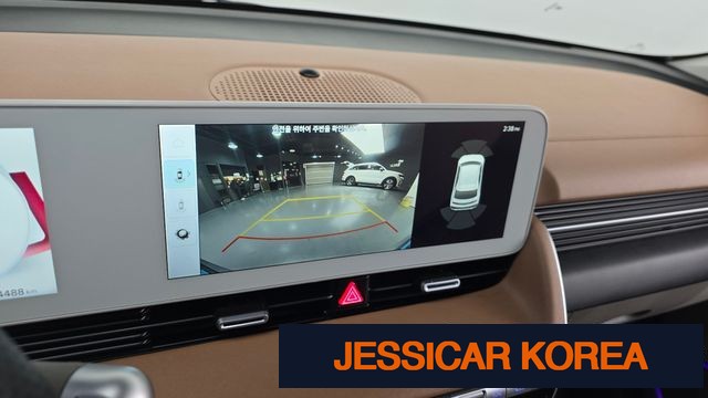2022 Hyundai Ioniq 5 - Thumbnail 8