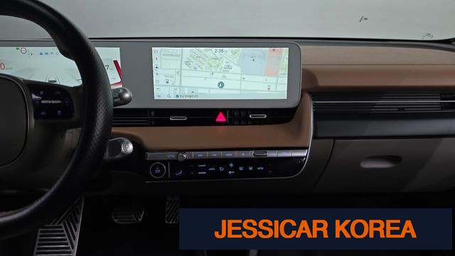 2022 Hyundai Ioniq 5 - Thumbnail 17