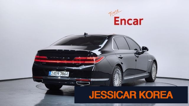 2021 Genesis G90 - Thumbnail 2