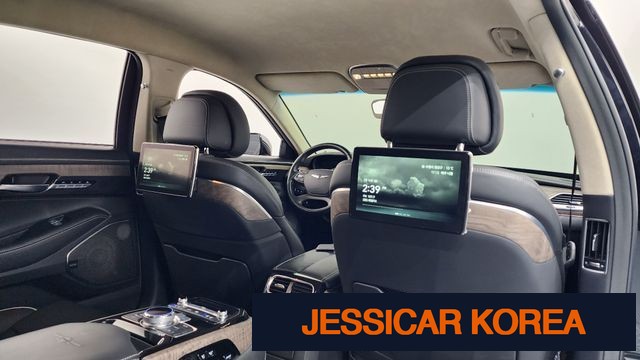 2021 Genesis G90 - Thumbnail 10