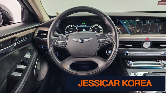 2021 Genesis G90 - Thumbnail 11