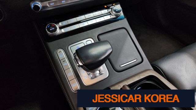 2021 Genesis G90 - Thumbnail 12