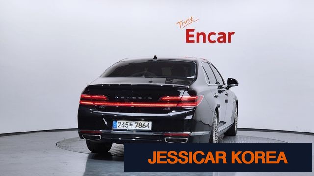 2021 Genesis G90 - Thumbnail 13