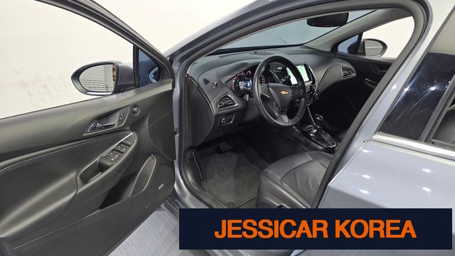 2017 Chevrolet All New Cruise - Thumbnail 4
