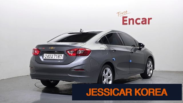 2017 Chevrolet All New Cruise - Thumbnail 8