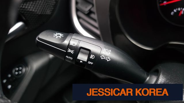 2021 Kia Seltos - Thumbnail 8
