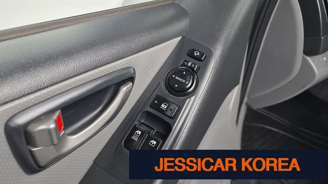 2014 Hyundai Grand Starex - Thumbnail 11