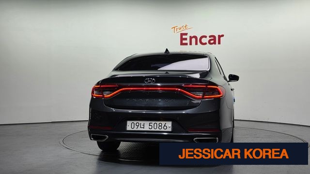 2018 Hyundai Grandeur IG - Thumbnail 9