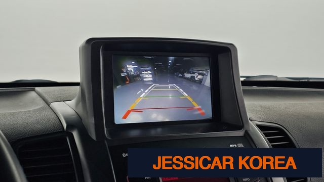 2011 Kia Sorento R - Thumbnail 3