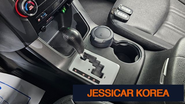 2011 Kia Sorento R - Thumbnail 11