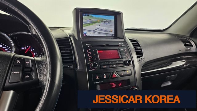 2011 Kia Sorento R - Thumbnail 17