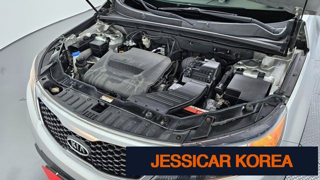 2011 Kia Sorento R - Thumbnail 19