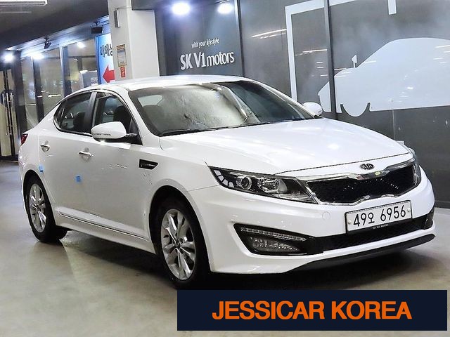 2011 Kia K5 - Thumbnail 3