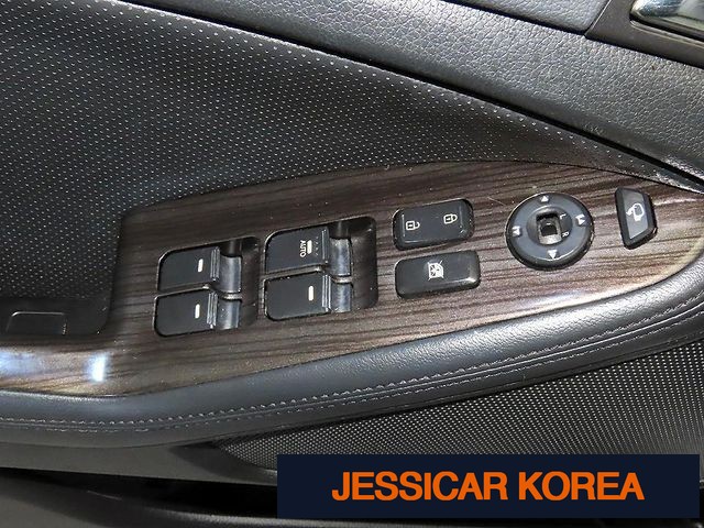 2011 Kia K5 - Thumbnail 7